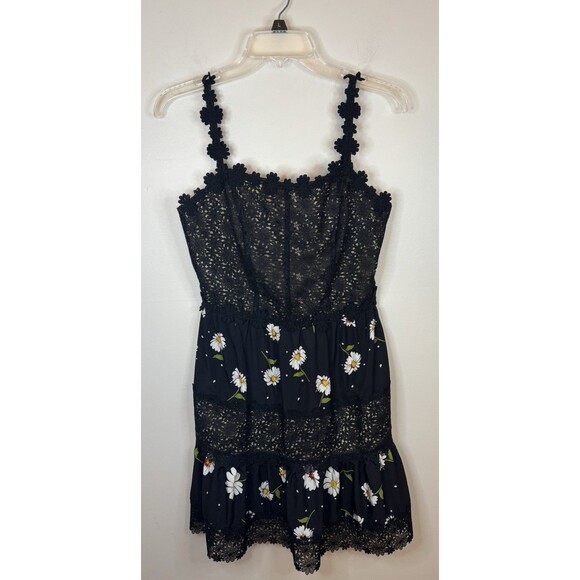 FEW MODA Black Lace Crochet Daisy Skater Dress Medium Sleeveless Lined Boho - Picture 2 of 12